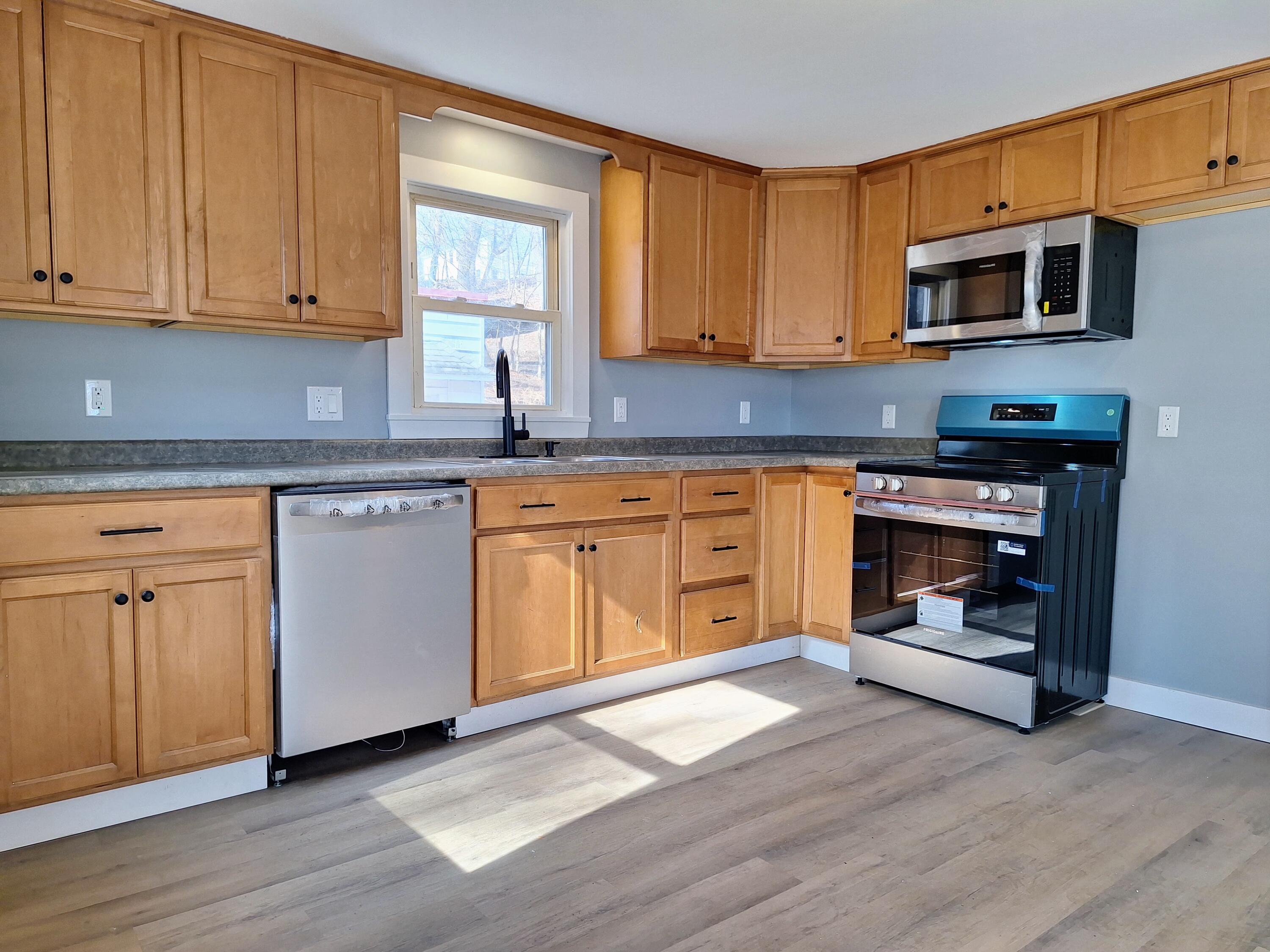 155 2nd Street Auburn, ME 04210 - Photo 5 of 47 Kitchen