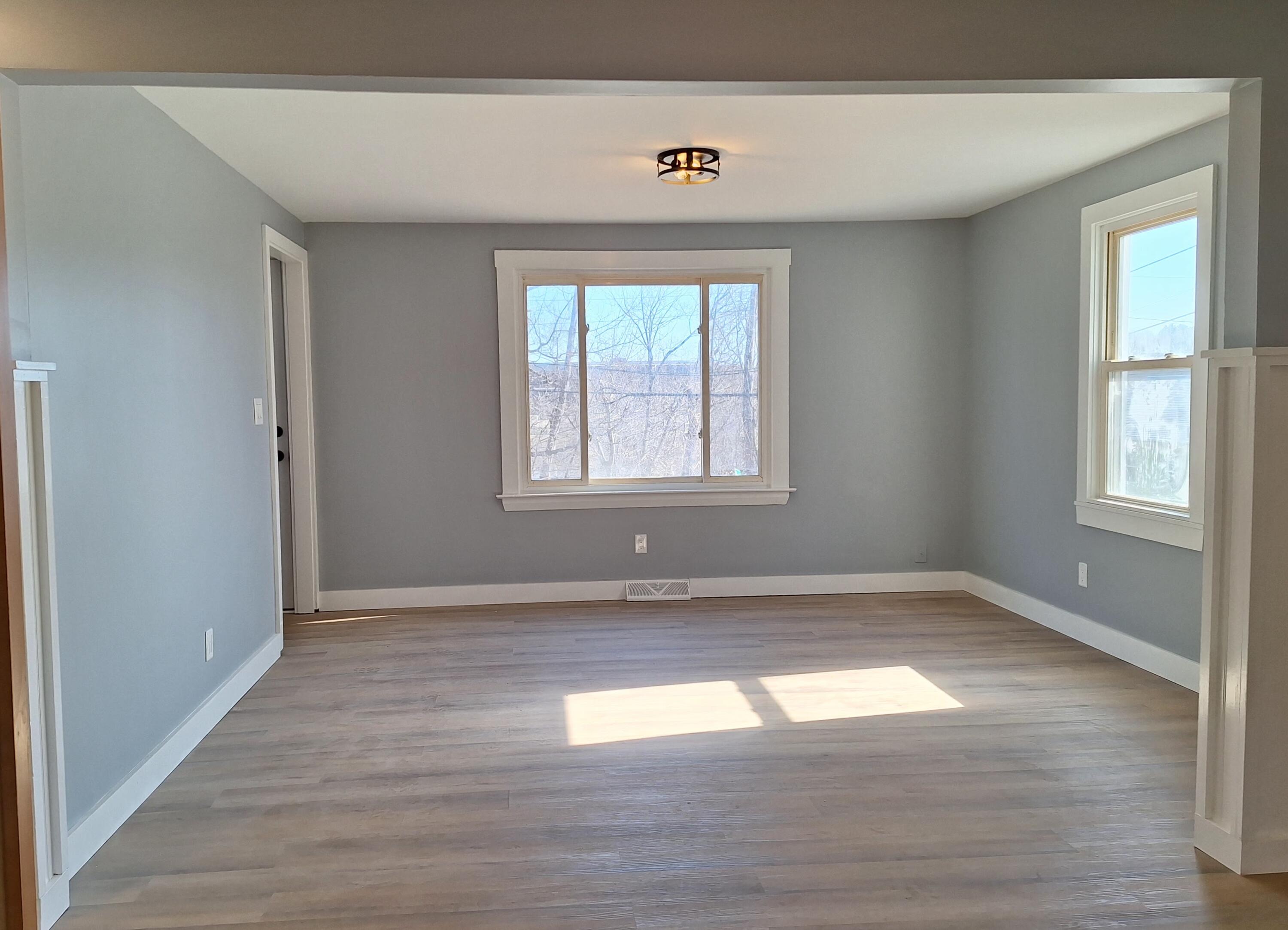 155 2nd Street Auburn, ME 04210 - Photo 10 of 47 Dining Room