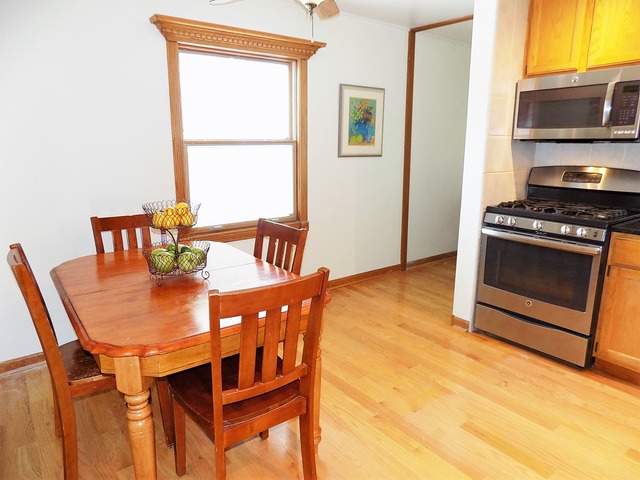 395 Raupp Boulevard Buffalo Grove, IL 60089 - Photo 5 of 18