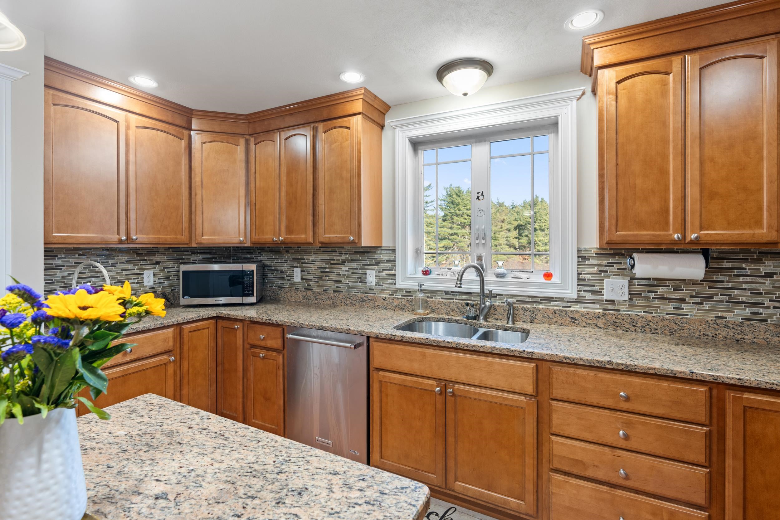 1 Ross Road Rollinsford, NH 03869 - Photo 7 of 37 Gallery Image 7