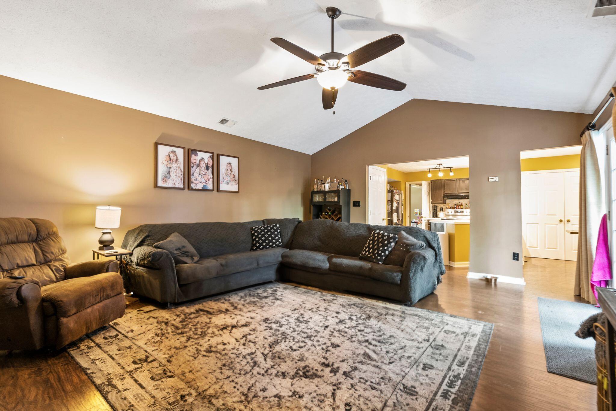 4205 Steamboat Road Lexington, KY 40514 - Photo 28 of 49 DSC09624