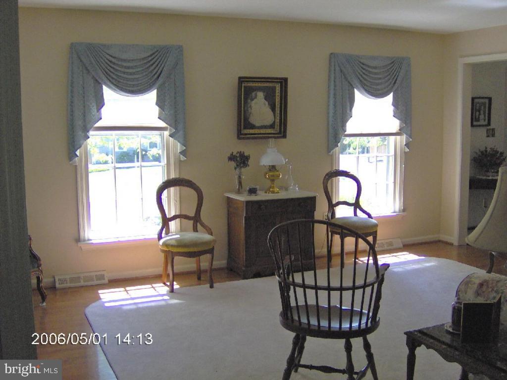 1125 Old Eagle Road Lancaster, PA 17601 - Photo 3 of 12 Gallery Image 3