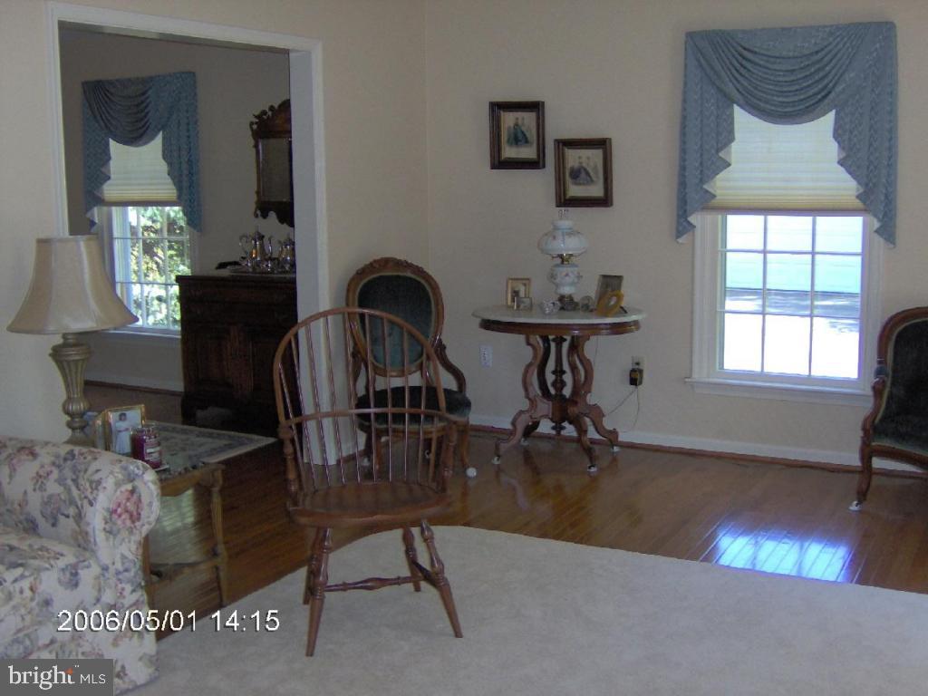 1125 Old Eagle Road Lancaster, PA 17601 - Photo 4 of 12 Gallery Image 4