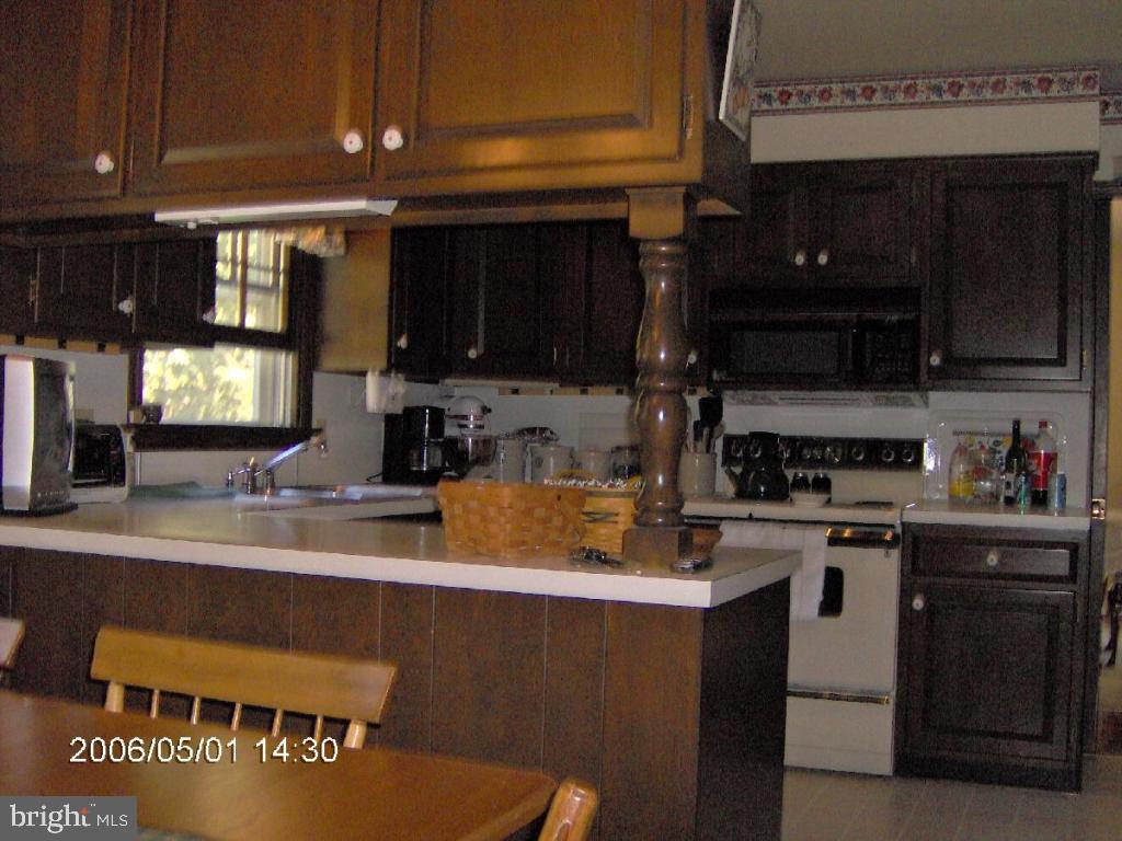 1125 Old Eagle Road Lancaster, PA 17601 - Photo 6 of 12 Gallery Image 6