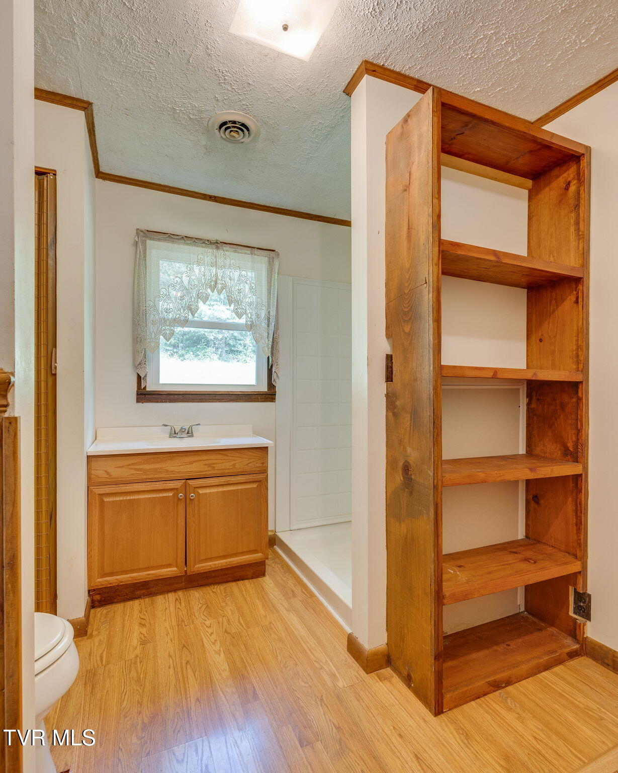 141 Russell Road Telford, TN 37690 - Photo 16 of 33 017