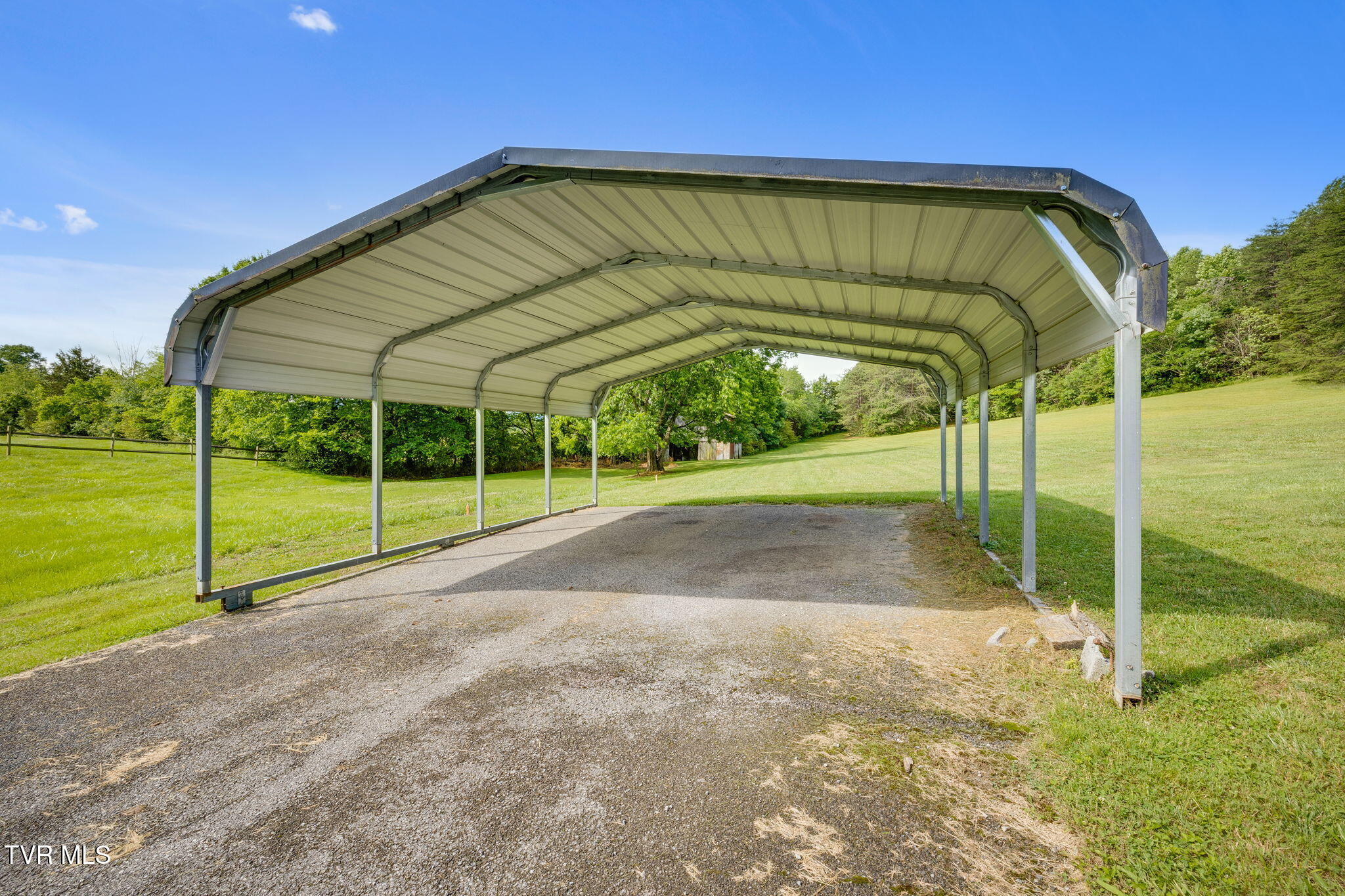 141 Russell Road Telford, TN 37690 - Photo 23 of 33 023