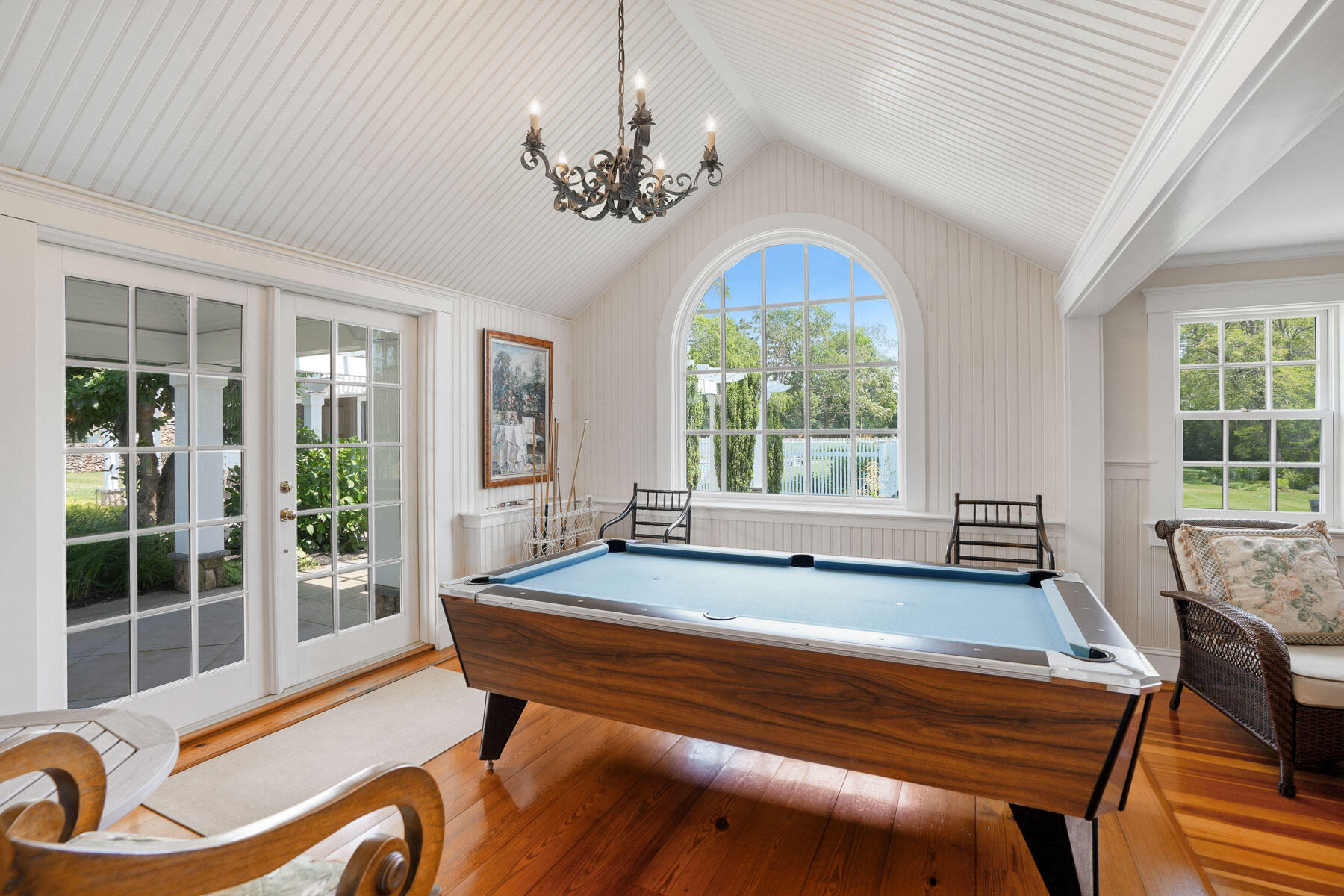 31 Lamberts Cove Road Vineyard Haven, MA 02568 - Photo 16 of 37 31 Lambert's Cove Rd-9LOW RES009