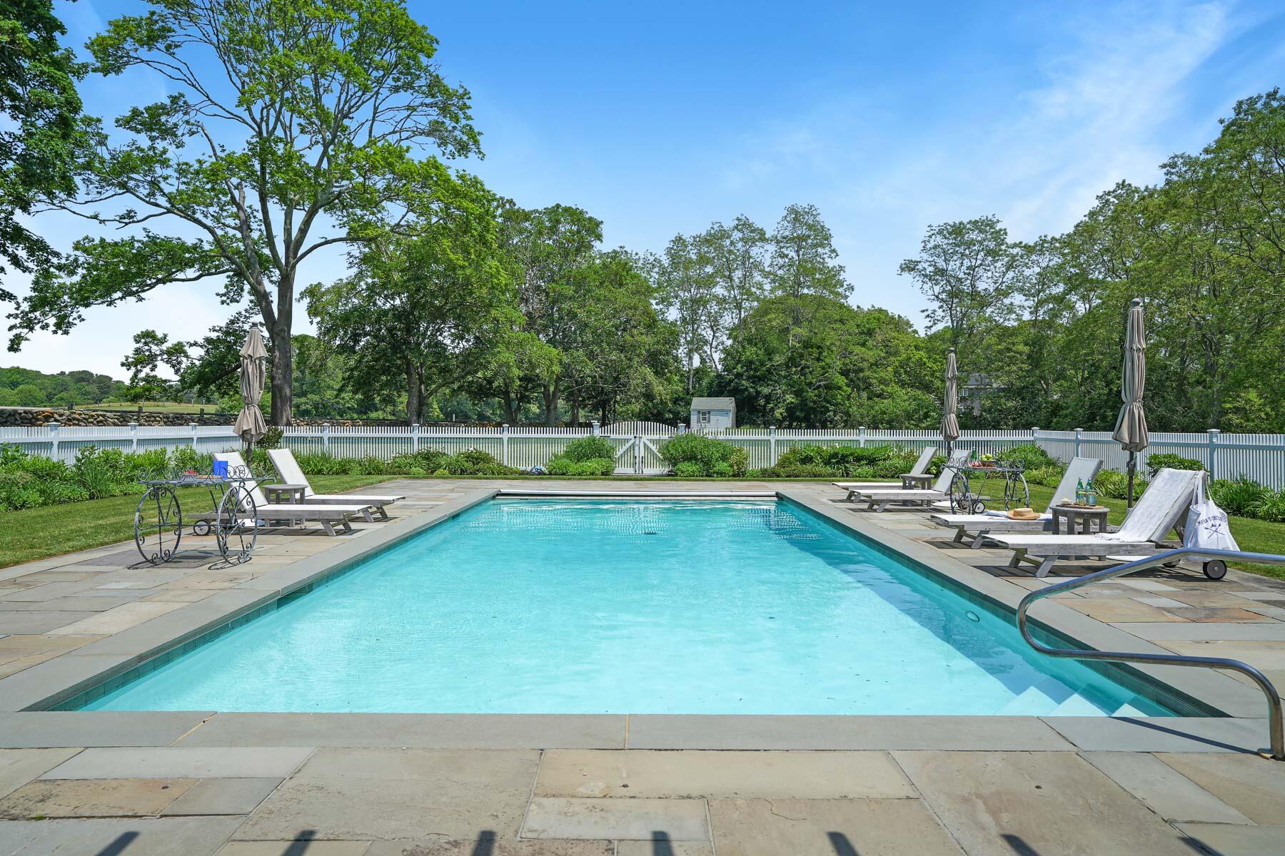 31 Lamberts Cove Road Vineyard Haven, MA 02568 - Photo 26 of 37 31 Lambert's Cove Rd-59LOW RES059