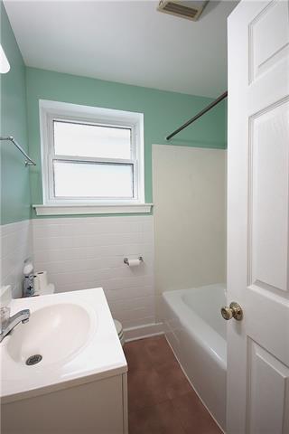 305 5th Street Westwego, LA 70094 - Photo 4 of 8