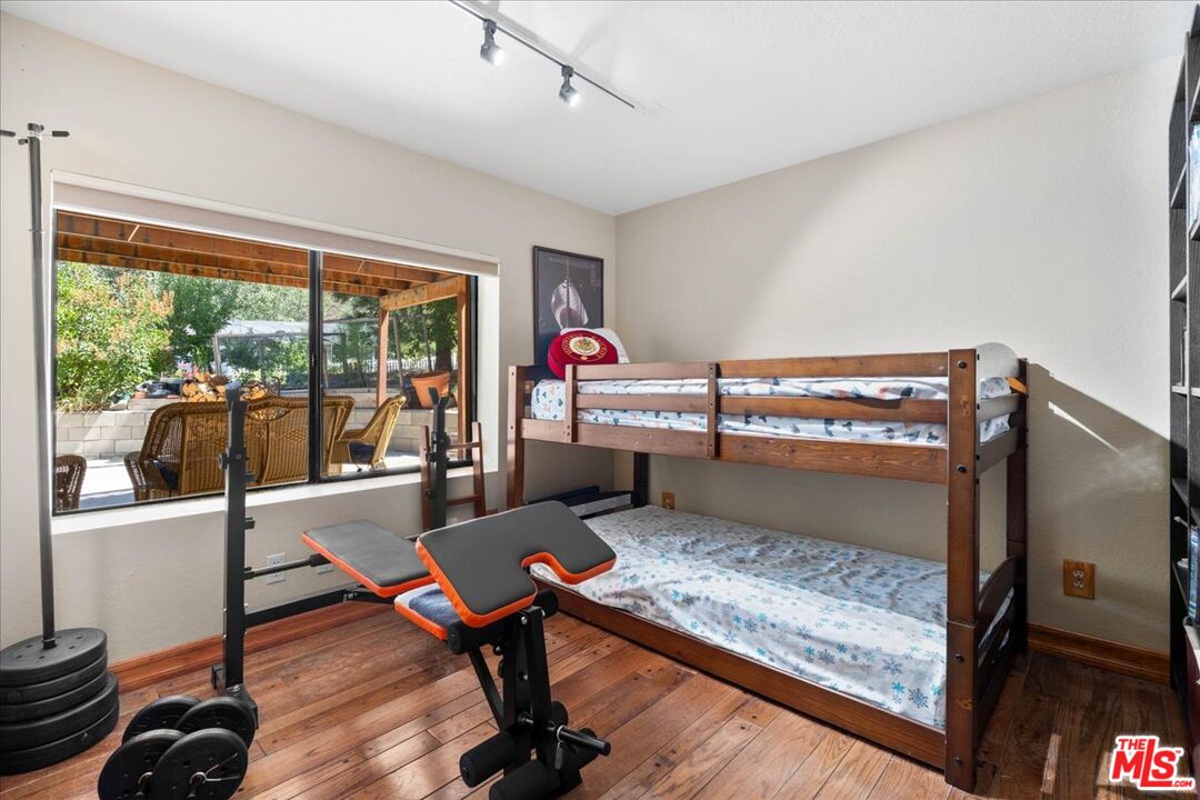 490 Lark Road Wrightwood, CA 92397 - Photo 23 of 40 Gallery Image 23