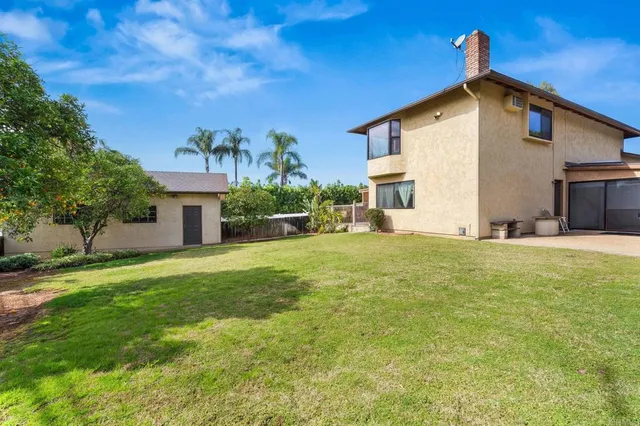 $995,000 | 8211 Limon Lane, El Cajon, CA 92021