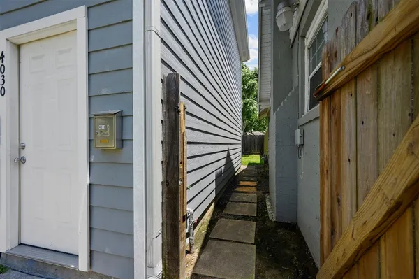 a view of a house with a stairs
