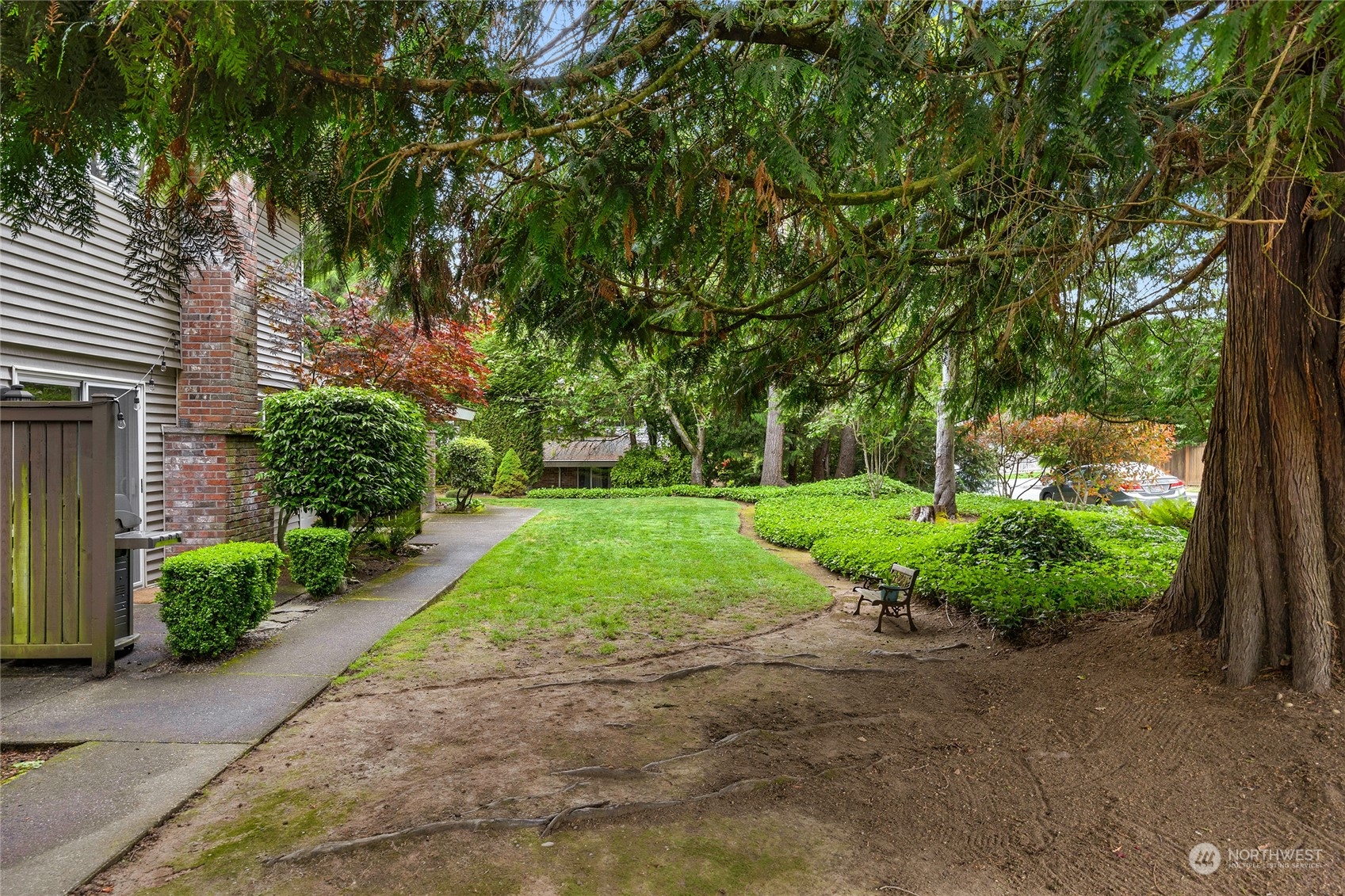 424 214th Street Southwest, Unit 24B Bothell, WA 98021 - Photo 3 of 28 a view of backyard with green space