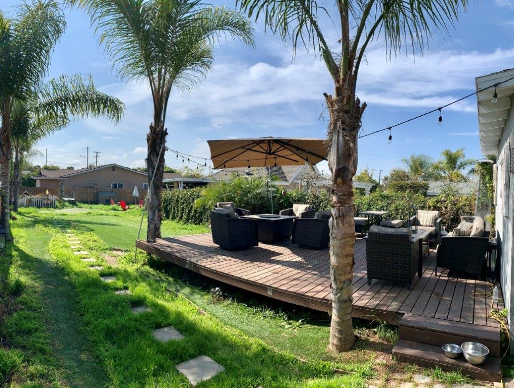 875 Crest View Road Vista, CA 92081 - Photo 5 of 24 Gallery Image 5
