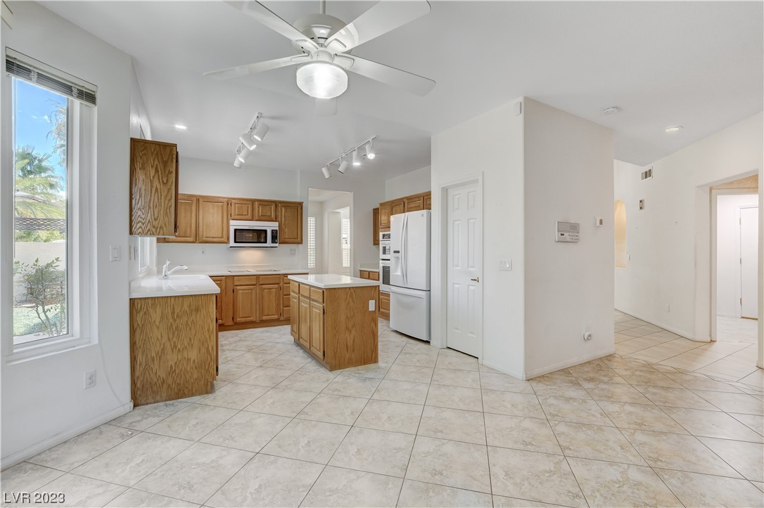 2108 Jadeleaf Court Las Vegas, NV 89134 - Photo 20 of 61