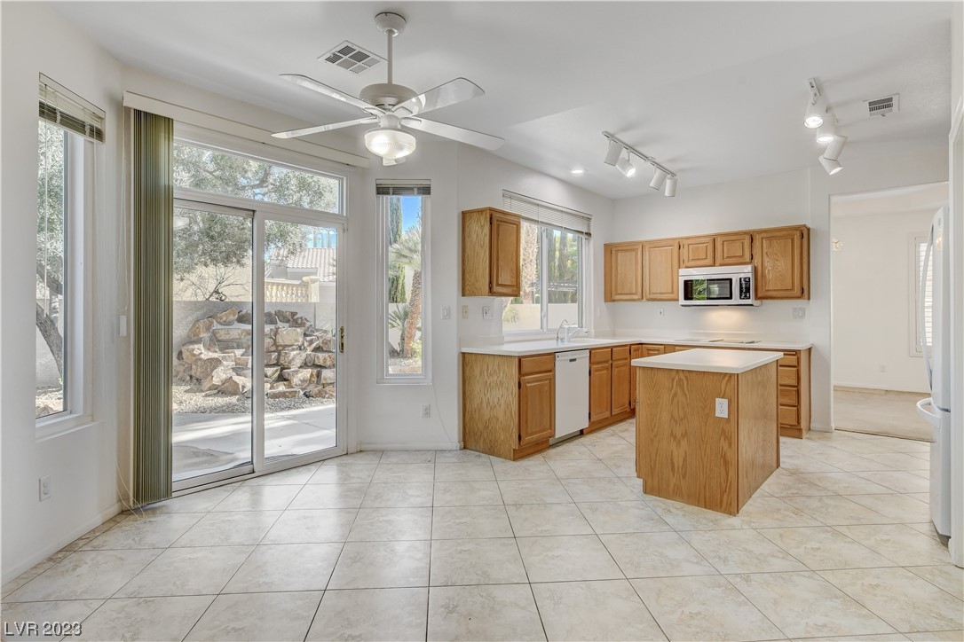 2108 Jadeleaf Court Las Vegas, NV 89134 - Photo 21 of 61