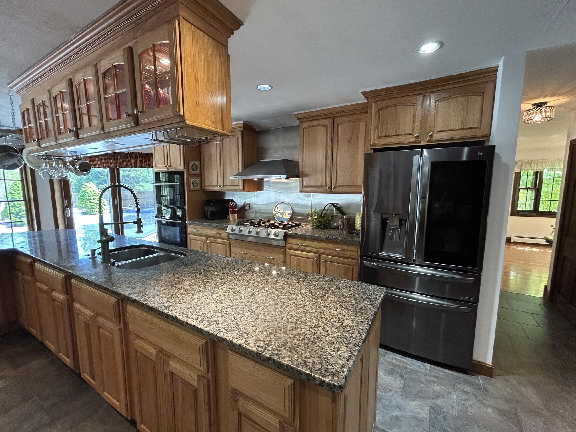 9 Oak Ridge Road Kensington, NH 03833 - Photo 13 of 60