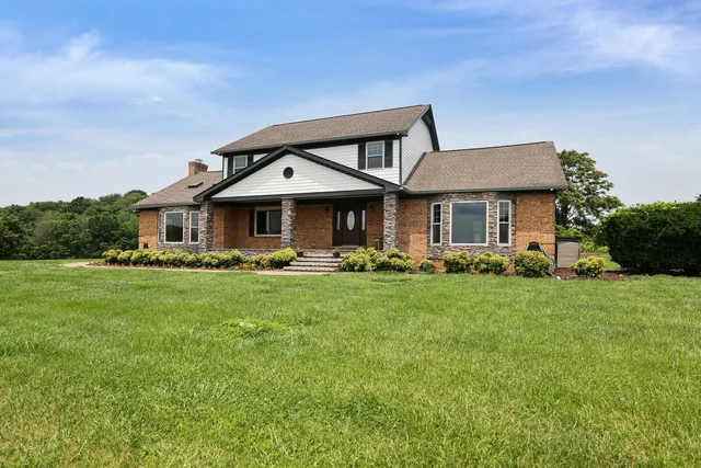 $1,195,000 | 1361 Madison Creek Road, Goodlettsville, TN 37072