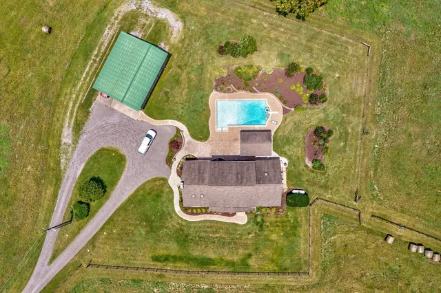 $1,195,000 | 1361 Madison Creek Road, Goodlettsville, TN 37072
