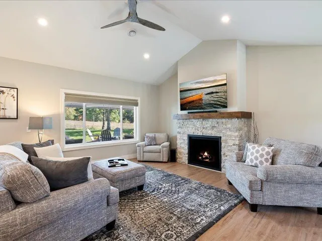 $698,000 | 11364 Legacy Drive, Brainerd, MN 56401