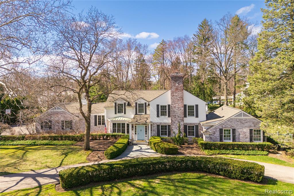 1379 North Cranbrook Road Bloomfield Hills, MI 48301 - Photo 1 of 1