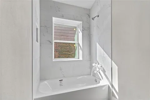 $215,000 | 764 Lafayette Drive, Laplace, LA 70068