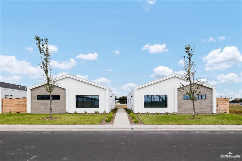2700 Mockingbird Road, Unit 4 Weslaco, TX 78596 - Photo 1 of 27 Gallery Image 1