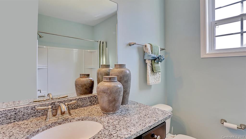 10016 Perth Moor Road Charlotte, NC 28278 - Photo 8 of 24 Gallery Image 8