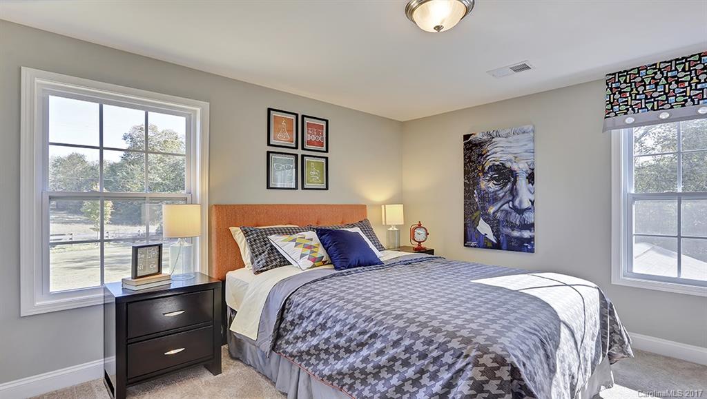 10016 Perth Moor Road Charlotte, NC 28278 - Photo 10 of 24 Gallery Image 10