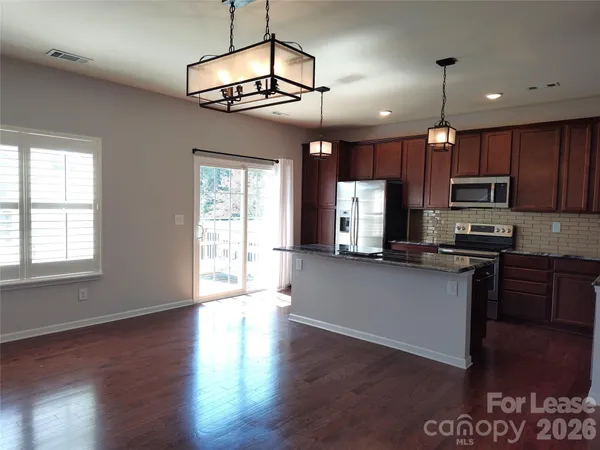 $1,995 | 15257 Wrights Crossing Drive, Charlotte, NC 28278