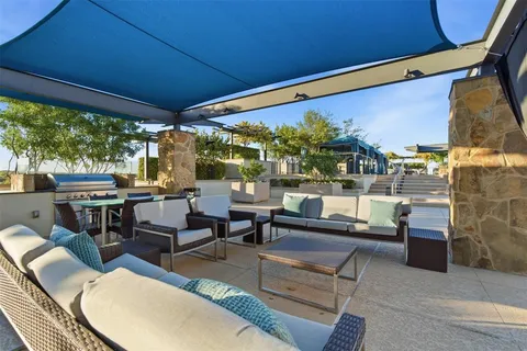 $559,000 | 2600 West 7th Street, Unit 2508, Fort Worth, TX 76107