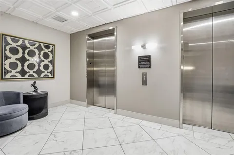 $559,000 | 2600 West 7th Street, Unit 2508, Fort Worth, TX 76107