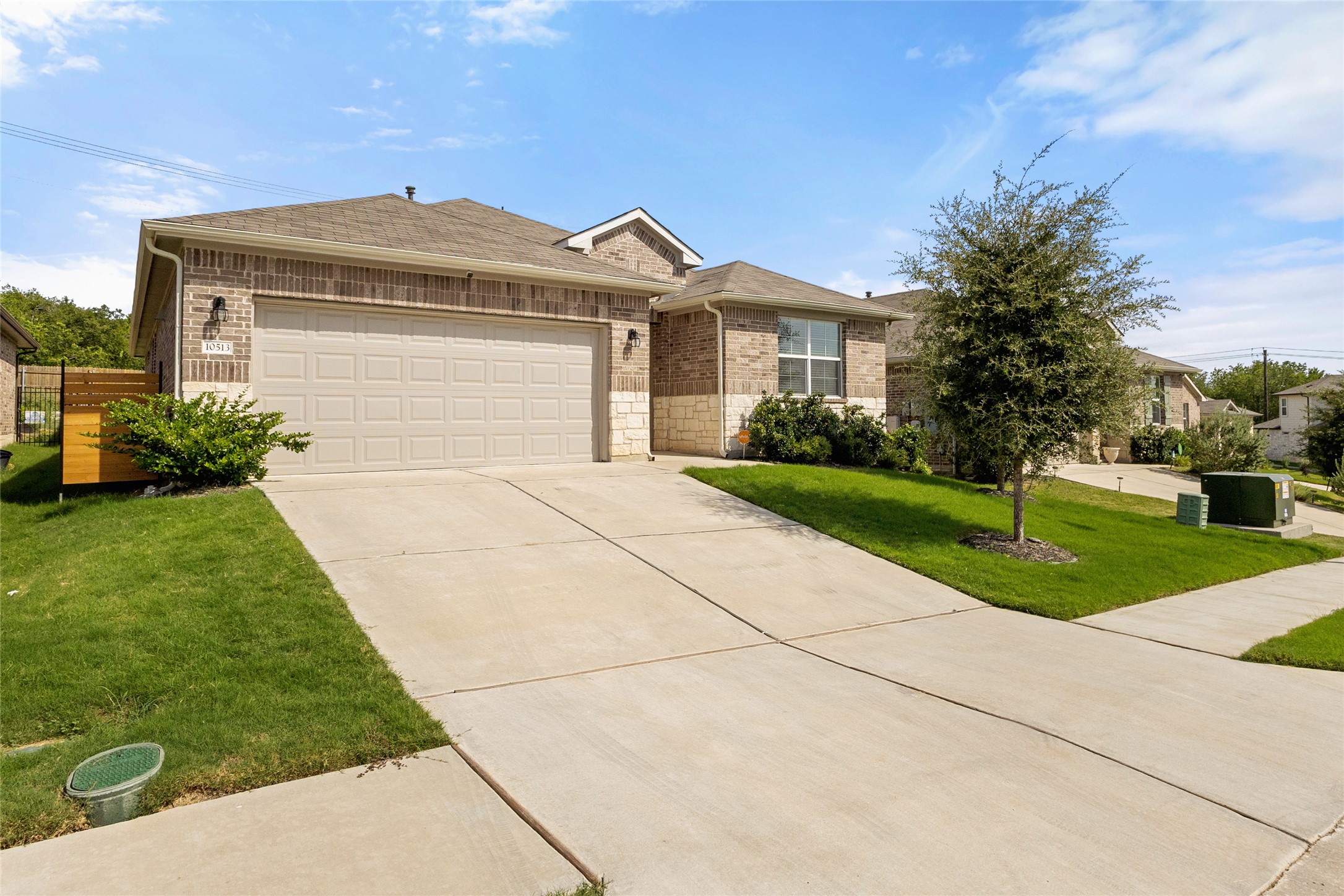 10513 Defender Trail Austin, TX 78754 - Photo 2 of 28