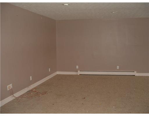 332 Holiday Drive Springfield, OH 45505 - Photo 5 of 15