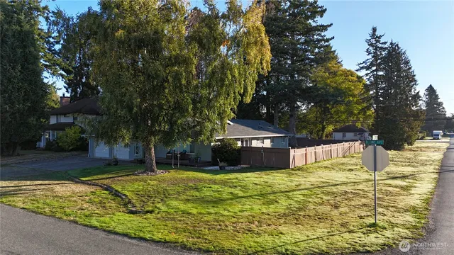 a view of a house with swimming pool