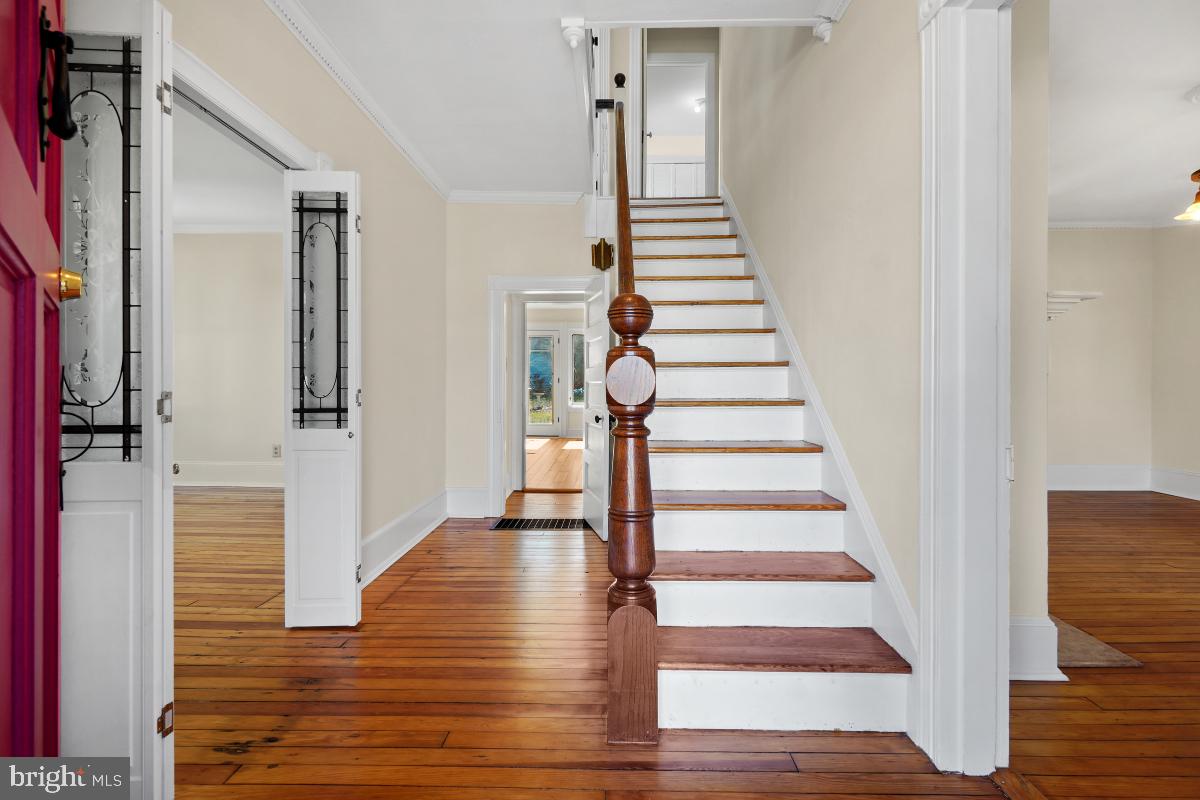 401 Baltimore Road Rockville, MD 20850 - Photo 4 of 35 Gallery Image 4