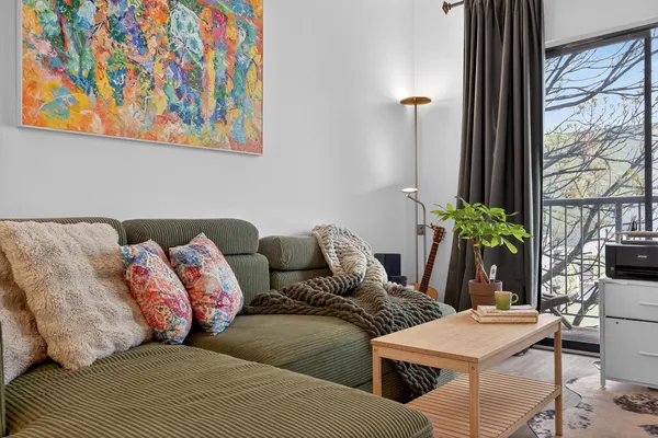 $2,850 | 318 38th Street, Unit 301, Union City, NJ 07087