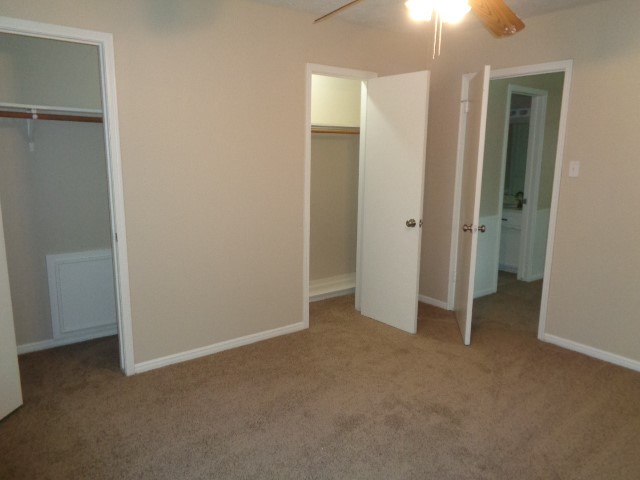 802 Baltic Lane Houston, TX 77090 - Photo 6 of 28