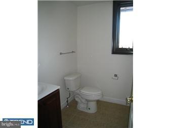 7220 Ridge Avenue, Unit D Philadelphia, PA 19128 - Photo 8 of 12 Bathroom