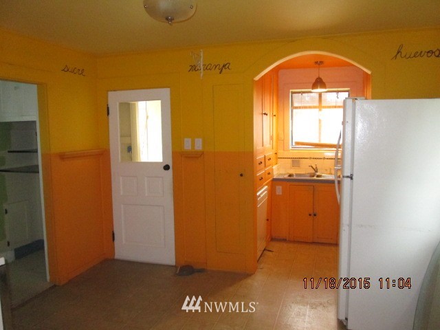 233 Williams Avenue North Renton, WA 98057 - Photo 4 of 9 Gallery Image 4