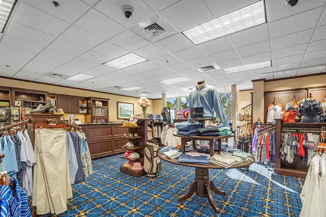 $235,000 | 6 Stratford Drive East, Unit D, Boynton Beach, FL 33436