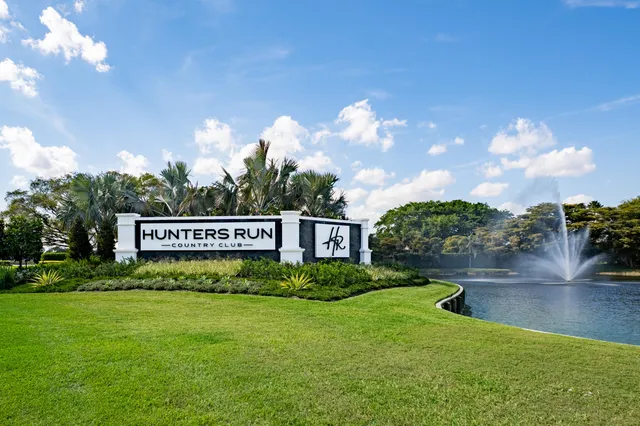 $235,000 | 6 Stratford Drive East, Unit D, Boynton Beach, FL 33436