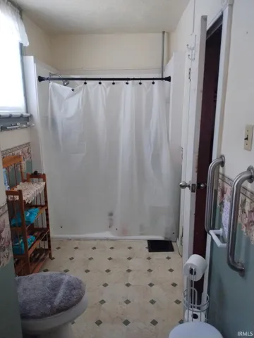 $150,000 | 1354 4th Avenue, Terre Haute, IN 47807