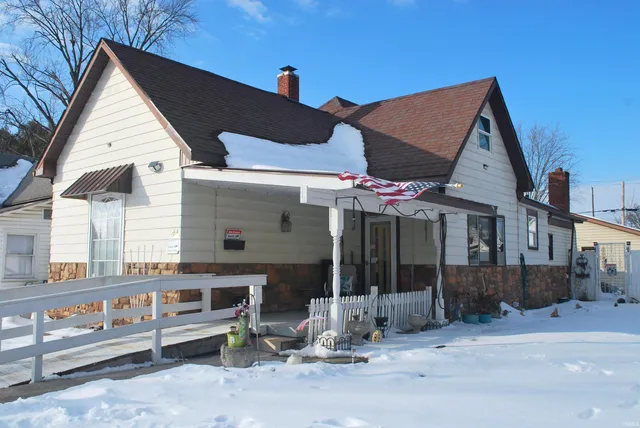 $150,000 | 1354 4th Avenue, Terre Haute, IN 47807