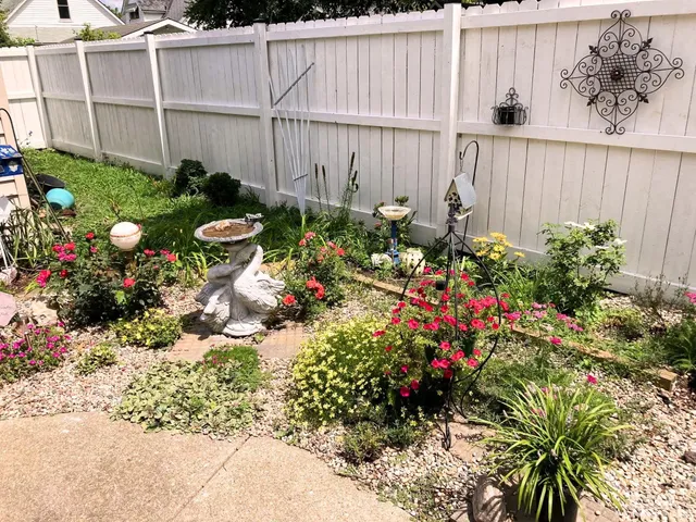 $150,000 | 1354 4th Avenue, Terre Haute, IN 47807