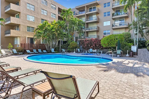 $3,750 | 1421 South Ocean Boulevard, Unit 503, Pompano Beach, FL 33062