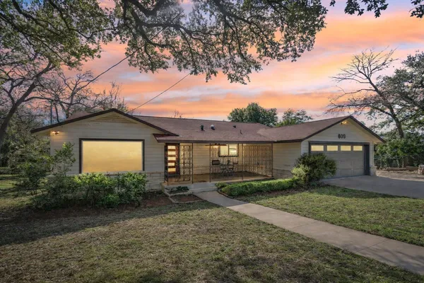 $1,049,900 | 809 East 38th Street, Austin, TX 78705