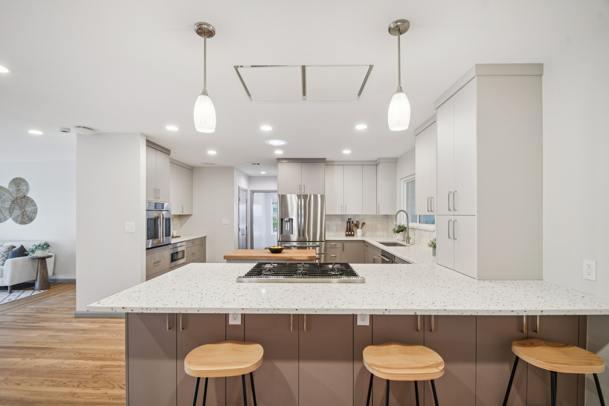 809 East 38th Street Austin, TX 78705 - Photo 3 of 18