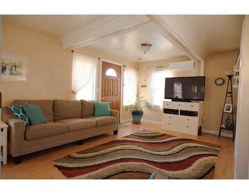 293 Onset Avenue Wareham, MA 02558 - Photo 3 of 19