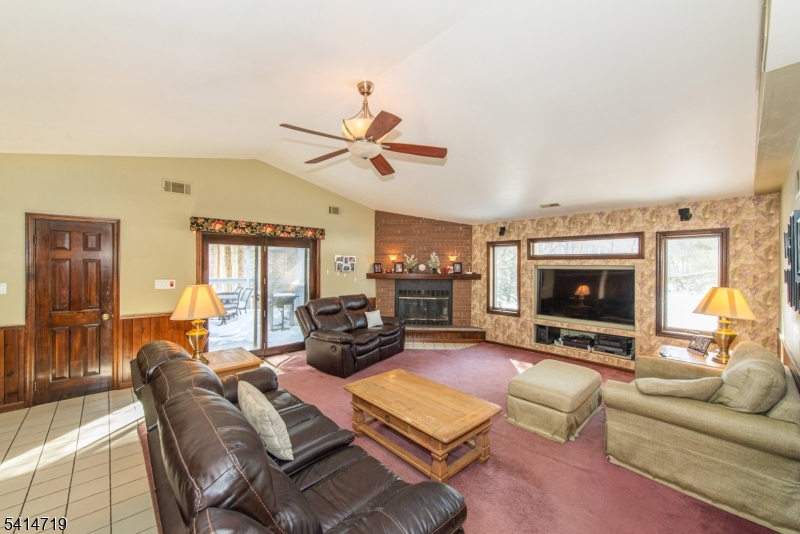 181 Center Grove Road Randolph, NJ 07869 - Photo 17 of 49